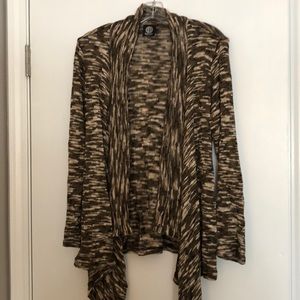 Drapey light weight cardigan size S.